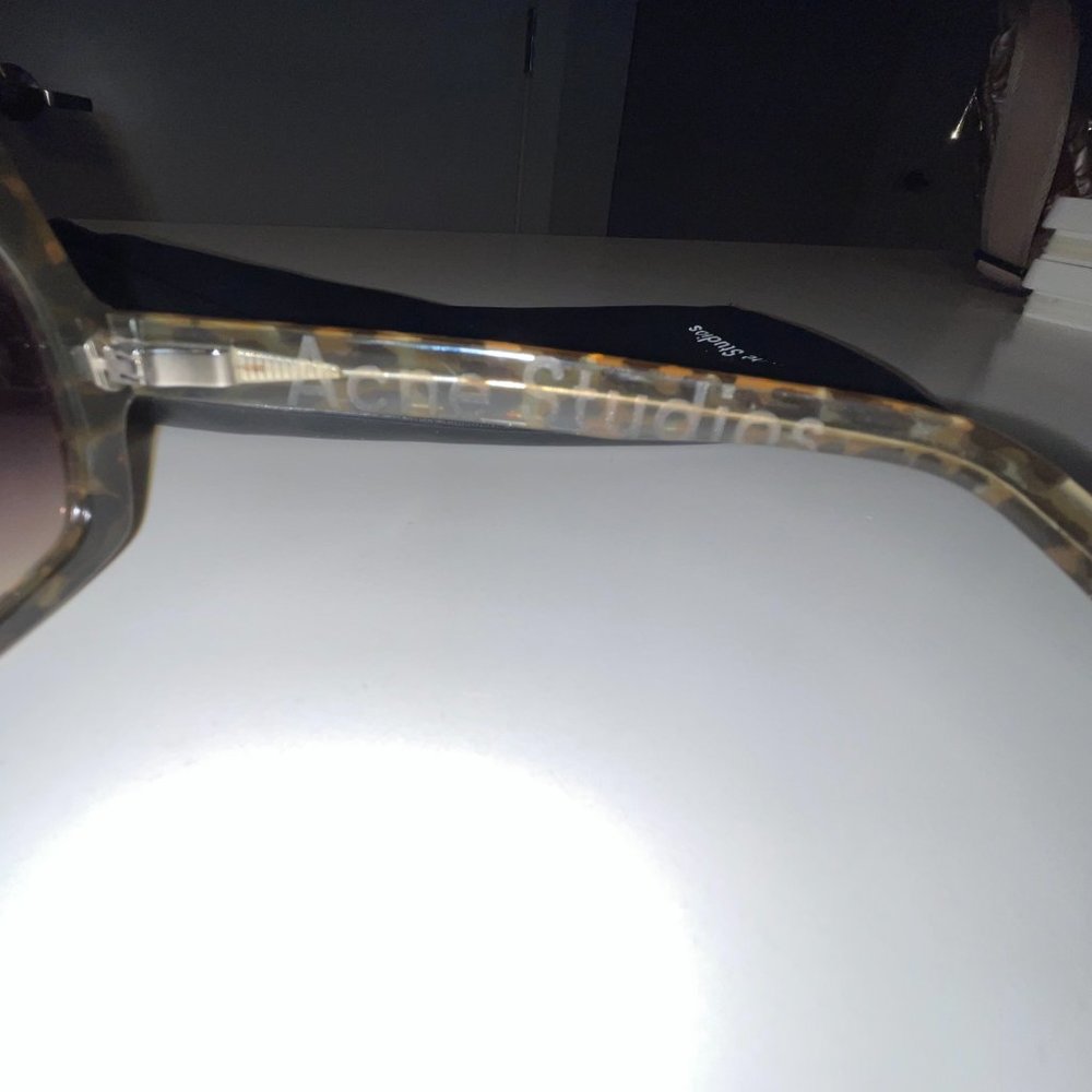 Acne Oversized Leopard Sunglasses - Picture 4 of 6